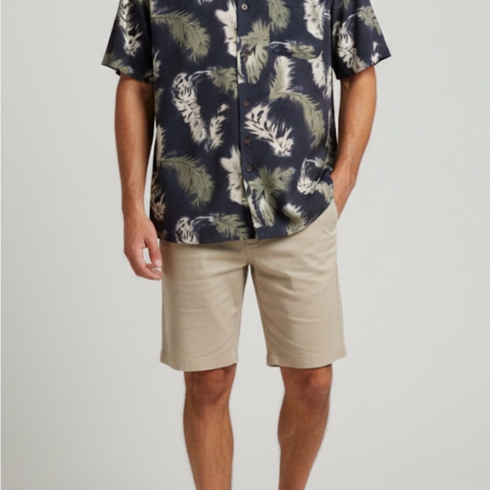 Brandini Mens 100% Silk  Hawaiian Button Down Shirt Size XXL vacation tropical‎